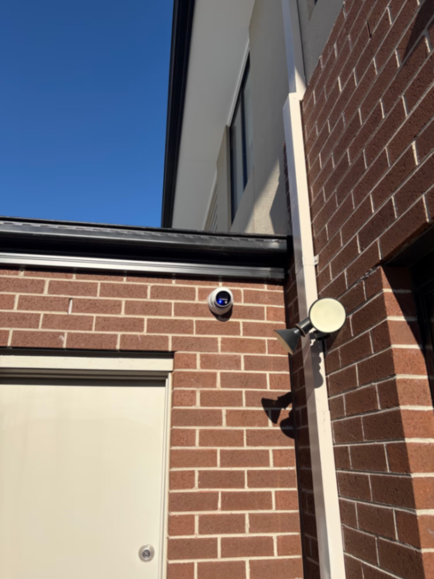 Outdoor security camera & floodlight install, Melbourne